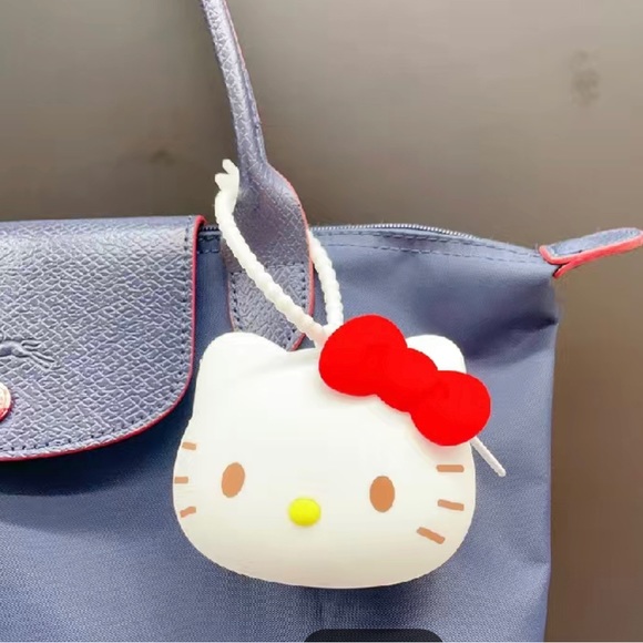 Sanrio Coin Purse - Picture 3 of 6
